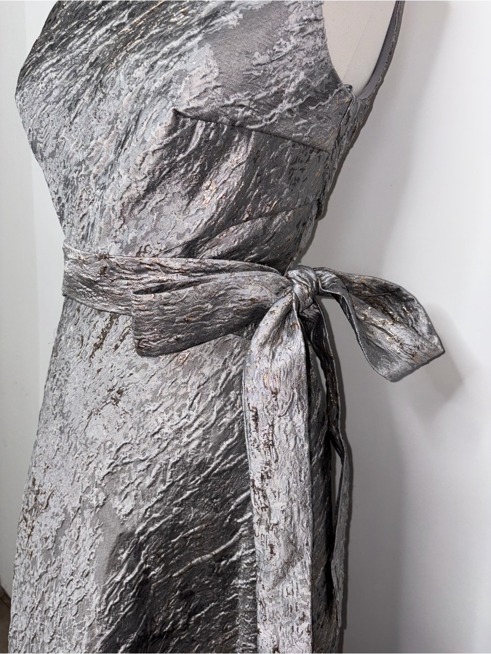 NWT Rene Ruiz One-Shoulder Silver Metallic Evening Gown with Waist Tie - Picture 6 of 7